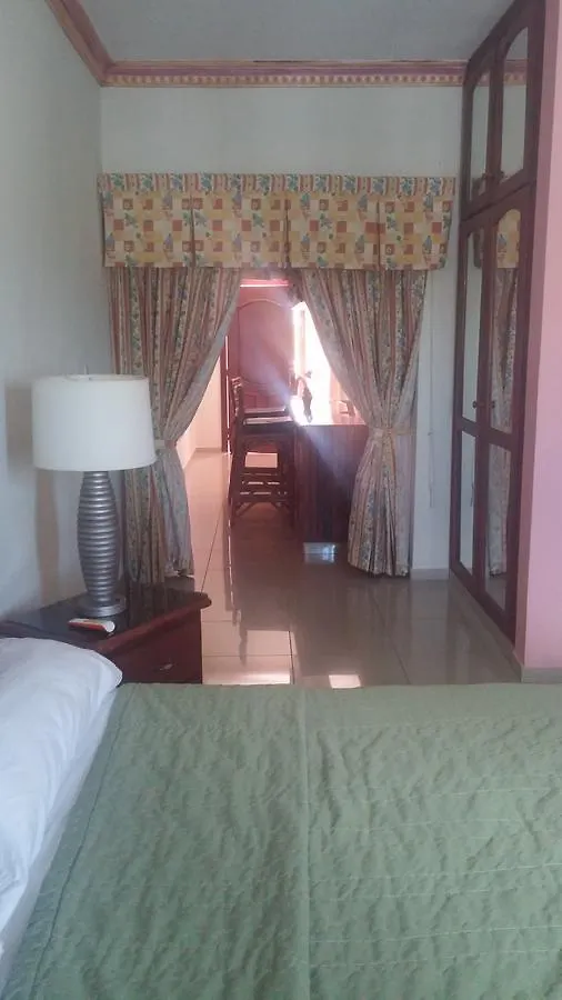 Mira Cielo Hotel Higuey
